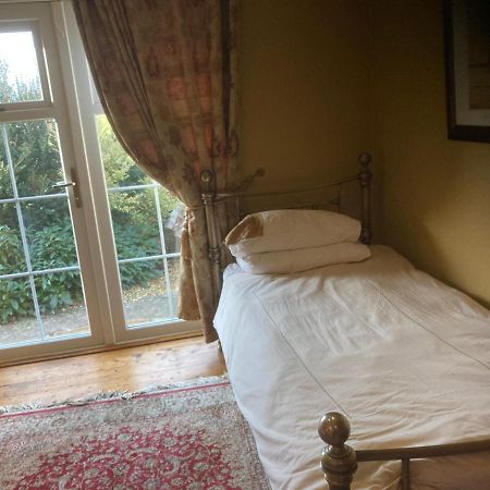Evergreen Bed & Breakfast Swords Exteriör bild