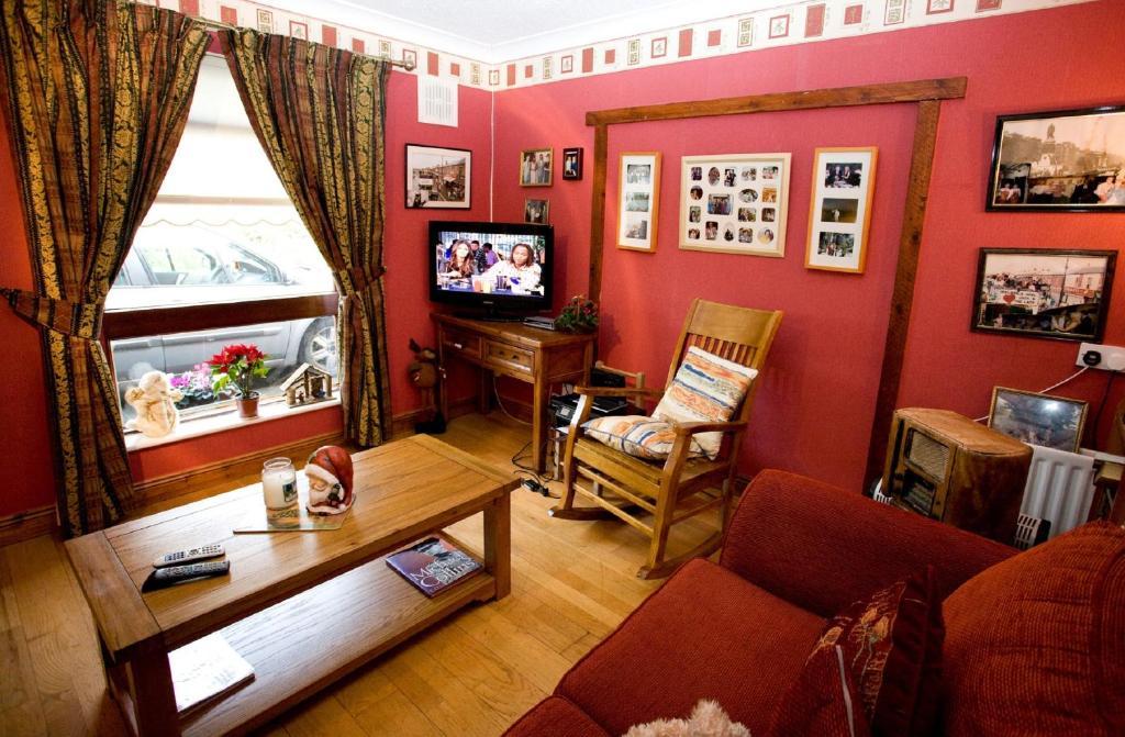 Evergreen Bed & Breakfast Swords Exteriör bild