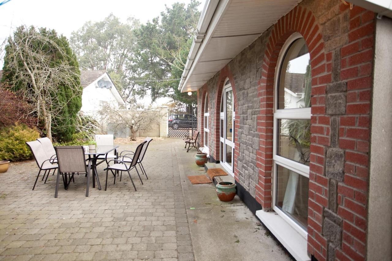 Evergreen Bed & Breakfast Swords Exteriör bild