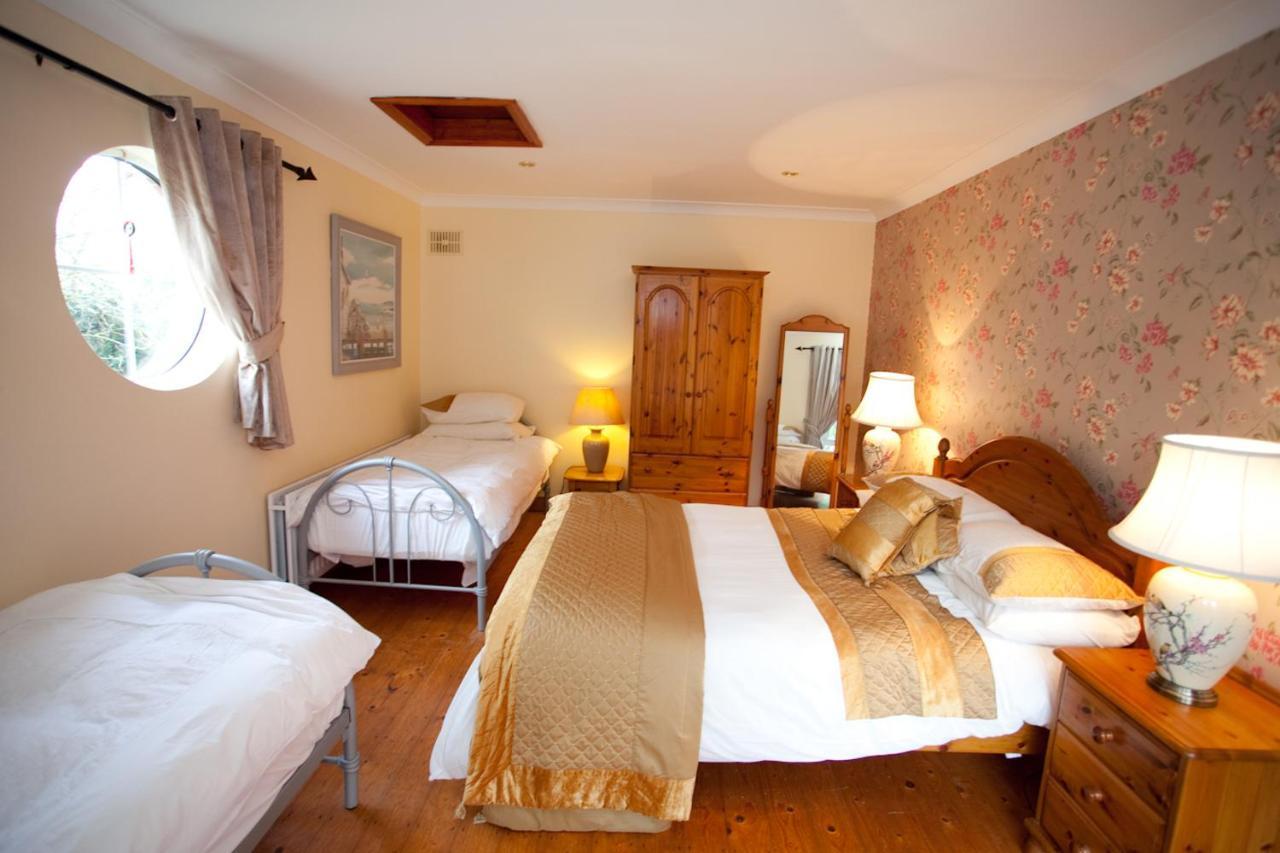 Evergreen Bed & Breakfast Swords Exteriör bild